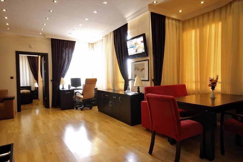 My House Hotel Konyaalti Номер фото